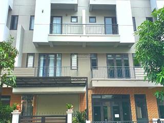 Bán nhà phố 75m2 centa diamond ngay dưới 9 tòa chung cư nguồn khách khổng lồ
