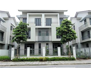 Duy nhất 1 căn btsl 180m2 hướng nam, đã có sổ, thuộc dự án centa riverside