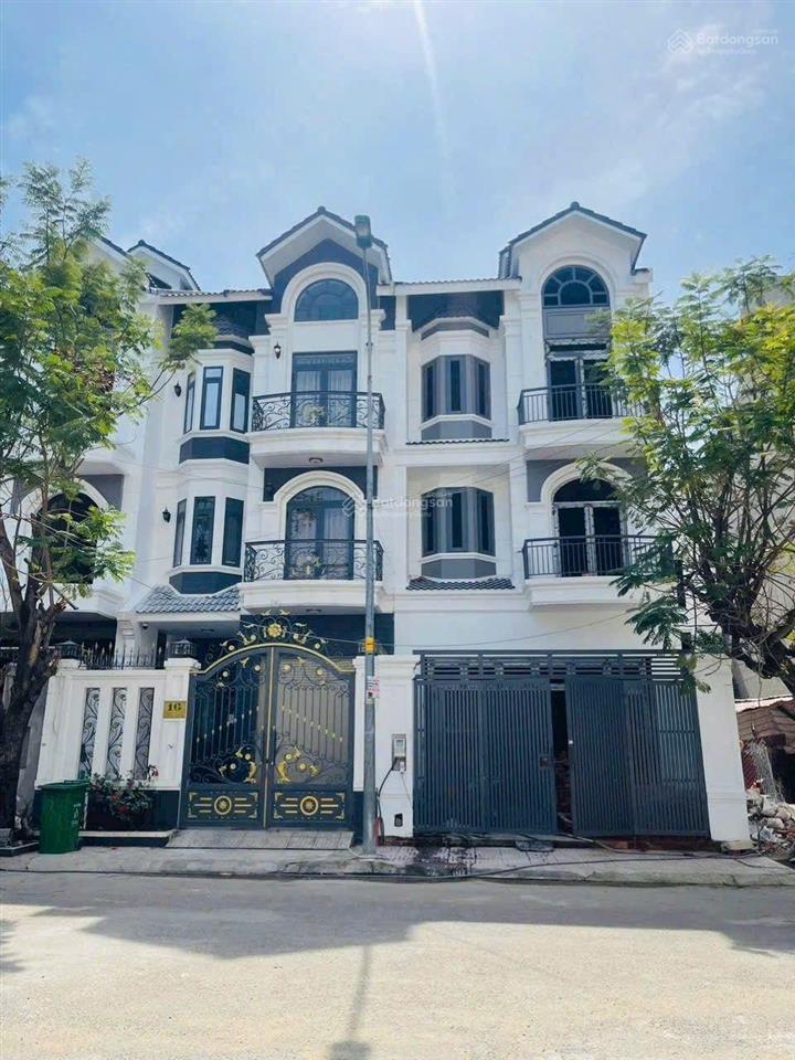 Bán nhà mặt tiền quốc lộ 20 ngay trung tâm dầu giây