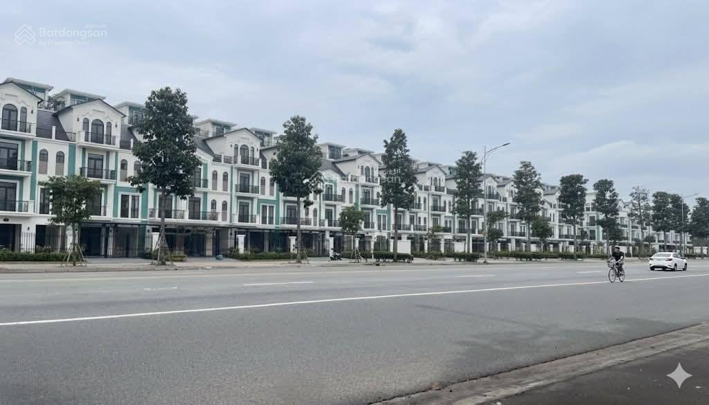 Golden boulavard  suất nội bộ chỉ còn vài suất mặt tiền nhà 4 tầng đường lê lợi rộng 40m