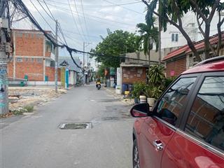 Bán đất mặt tiền đường 175 quận 9, gần vincom lê văn việt, gần ngã tư thủ đức.  0918 631 ***