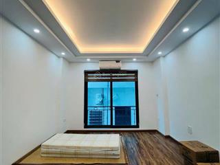 Nhà đẹp trung tâm hai bà trưng  5 tầng  có sân để xe  chỉ 6,6 tỷ