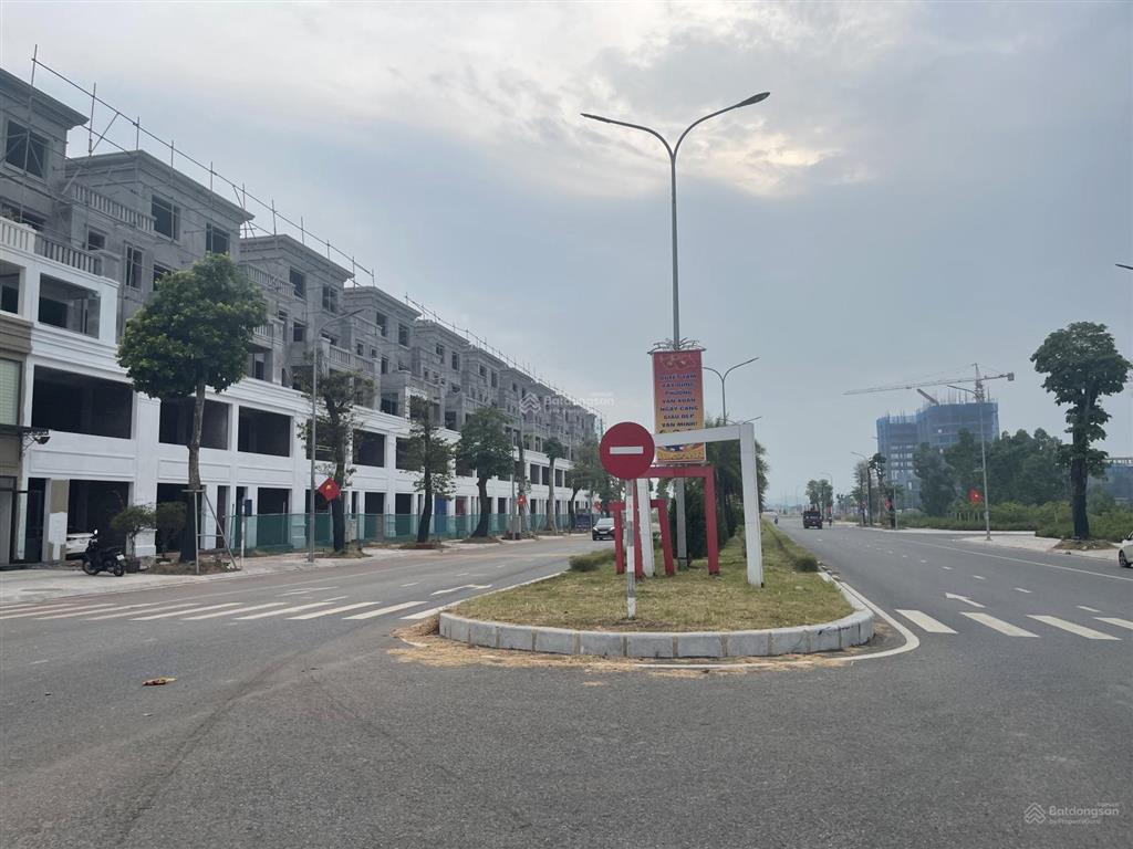 Chủ đầu tư fecon kính gửi quý khách hàng quỹ căn đẹp nhất, csbh tốt nhất dự án square city phổ yên