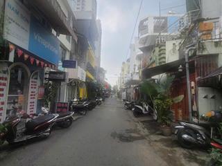 Bán gấp nhà riêng 2pn, 2wc, gần 40m2 tại hẻm ô tô nguyễn tri phương, q10, hcm, giá 10 tỷ vnd