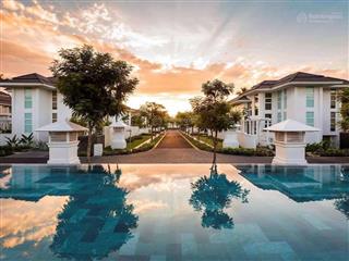 Chính chủ bán gấp căn villa premier 300m2, view biển mỹ khê, khai thác 1,2 tỷ/năm, sổ hồng lâu dài