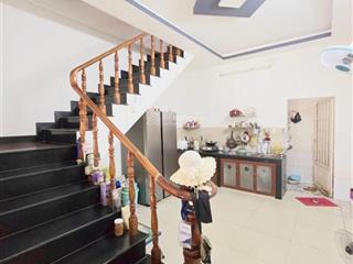 Bán nhà đường lò lu quận 9 giá rẻ, gần chợ, trường học, bệnh viện, trung tâm thương mại