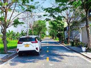 Bán gấp lô đất đảo kim cương 2.7 tỷ, đất full thổ cư, không quy hoạch, không lộ giới, đường ô tô