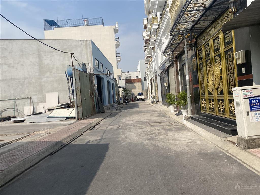 Bán lô đất khu phân lô cao tầng gần mặt tiền trương phước phan, ngay chợ bình trị đông dt 4x18.6m