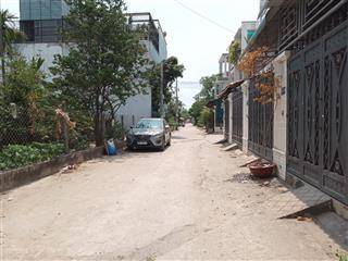 Chính chủ bán đất 100 /100 thổ cư, mặt tiền 10m đường nhựa 4m, tại thạnh lộc, quận 12