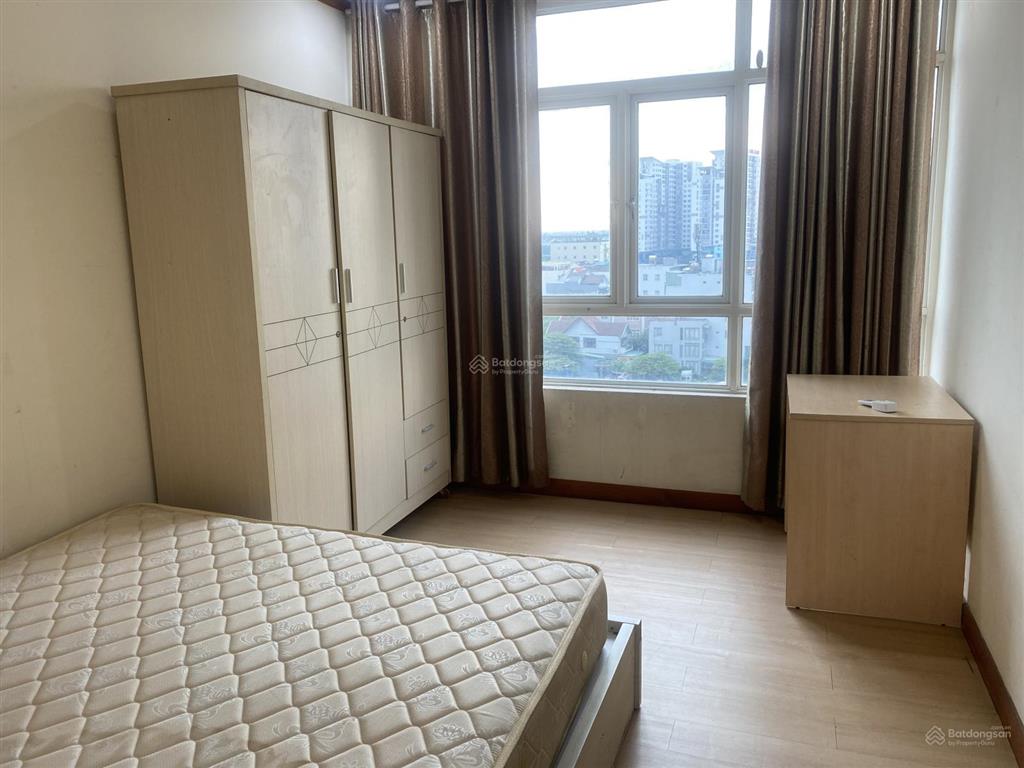 Cho thuê phòng tại căn hộ phú hoàng anh giá từ 3.8 số 9 nguyễn hữu thọ 0909 360 ***