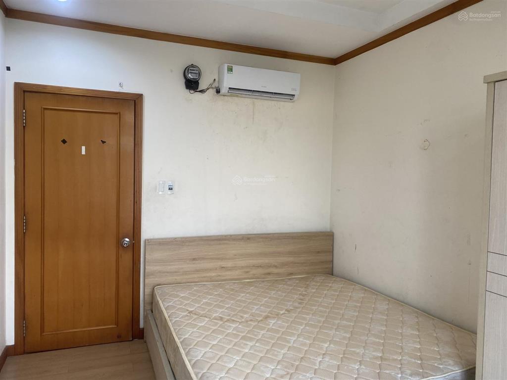 Cho thuê phòng tại căn hộ phú hoàng anh giá 3,8tr, số 9 nguyễn hữu thọ 0909 360 ***