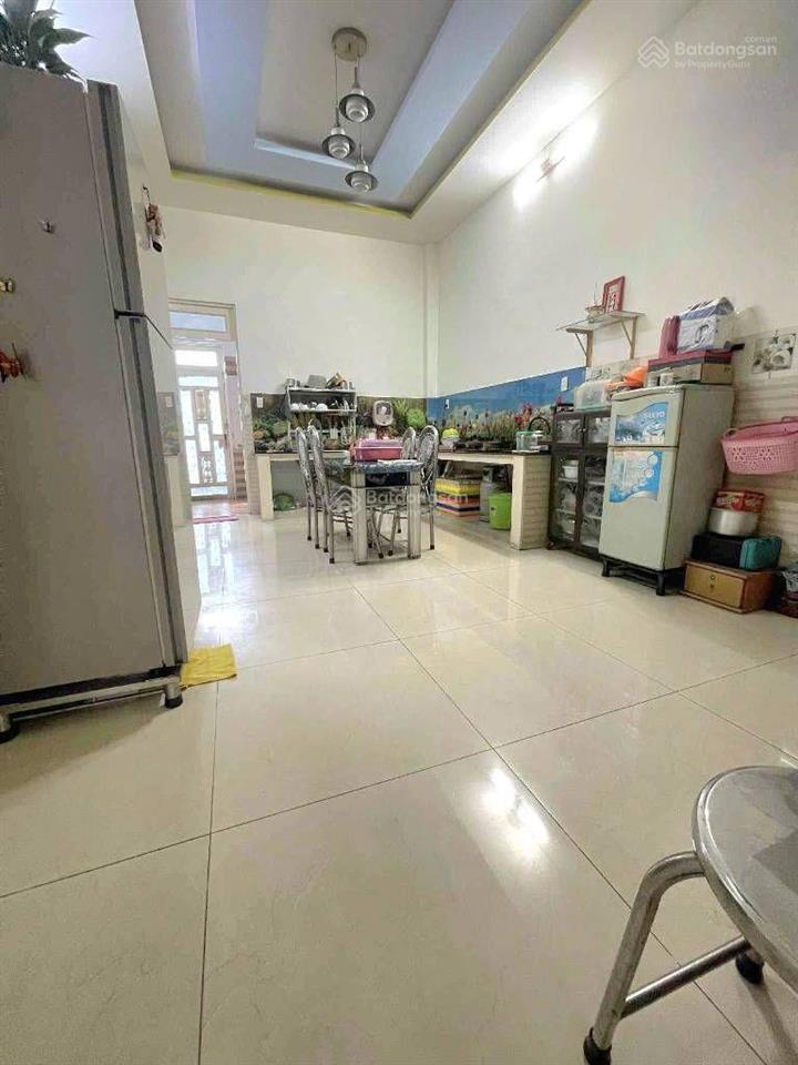 Siêu phẩm nhà 4 tầng ngay mã lò giáp hương lộ 2 lê văn quới