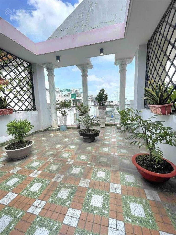 Siêu phẩm nhà 4 tầng ngay mã lò giáp hương lộ 2 lê văn quới