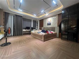 Nhà mới 5 tầng, thang máy nhập khẩu, 68m2, hẻm xe hơi, huỳnh tấn phát, bình thuận quận 7giá 11tỷ7
