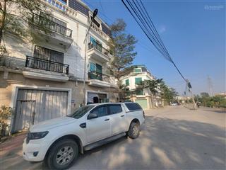Đất đấu giá vỉa hè ô tô tránh, xây tòa văn phòng kết hợp ở sướng, thanh hà kiến hưng.
