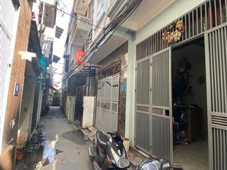 Bán nhà mặt ngõ thông, sát phố hà trì, gần chợ hà đông 300m.