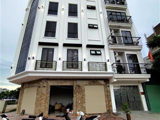 Bán tòa nhà văn phòng, lô góc 2 mặt đường vỉa hè, thang máy nhập khẩu, vạn phúc hà đông.