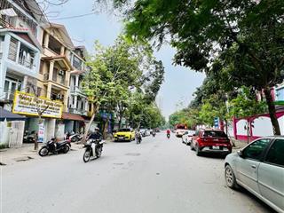 Mặt phố trục đường chính 24m khu đô thị vỉa hè to kinh doanh đa dạng, xa la hà đông.