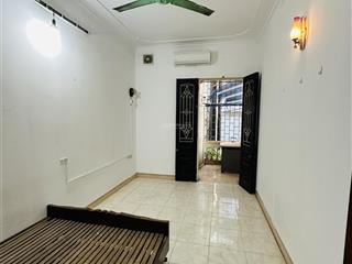 Cho thuê phòng đủ đồ (vskk) giá 2tr2  2tr5  3tr/th vệ sinh riêng trong phòng,  0345 278 ***