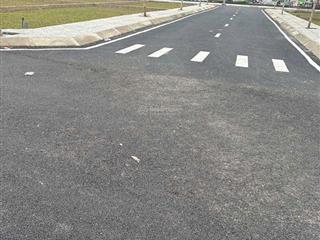 Bán đất tại xã thạch hòa, 2 tỷ, 100m2, mặt tiền 8m, pháp lý đầy đủ