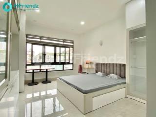 [siêu phẩm]  căn hộ 1pn cửa sổ lớn sát chợ bình tây thuận tiện q5 trung tâm  sẵn nội thất cao cấp