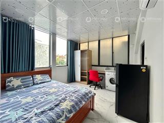 Căn hộ 1pn siêu đẹp đầy đủ tiện nghi cửa sổ lớn thoáng mát ngay trung tâm quận 5 gần các trường đh