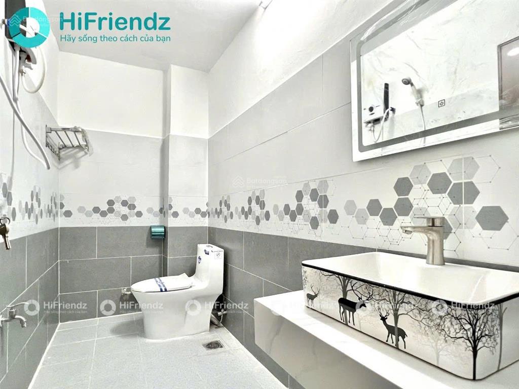 Căn hộ ban công  xách vali ở ngay đối diện mega bình phú quận 6  đầy đủ nội thất  giặt sấy chung
