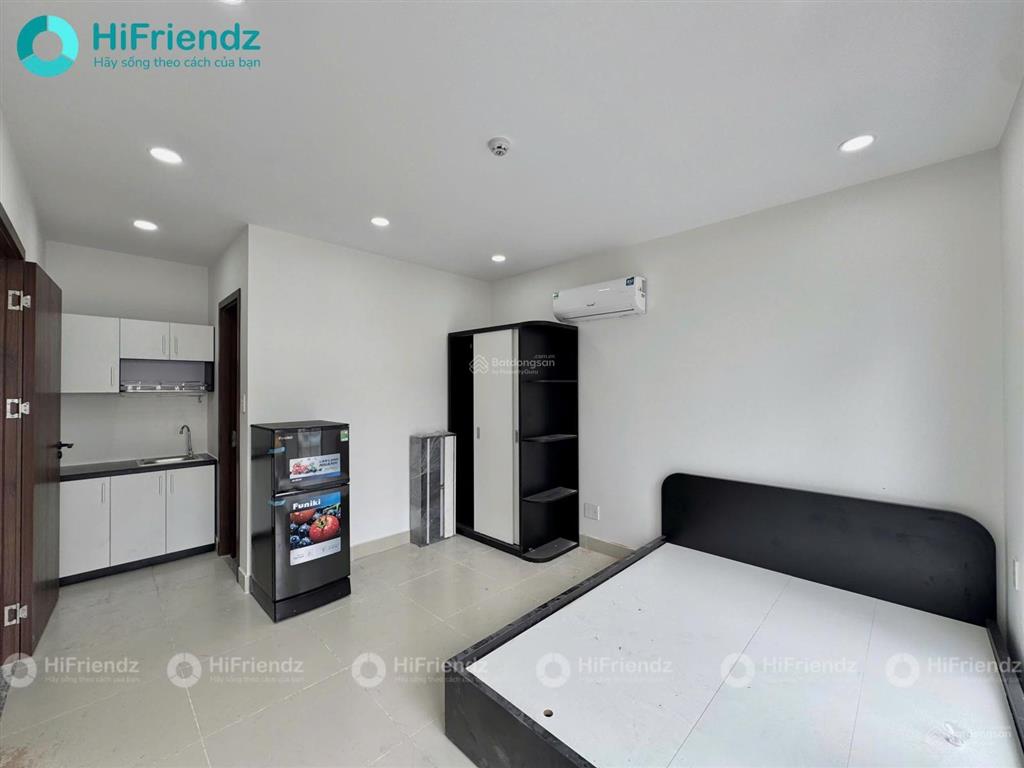 Chung cư mini mới khai trương cửa sổ lớn có thang máy gần vòng xoay lê đại hành giáp quận 10