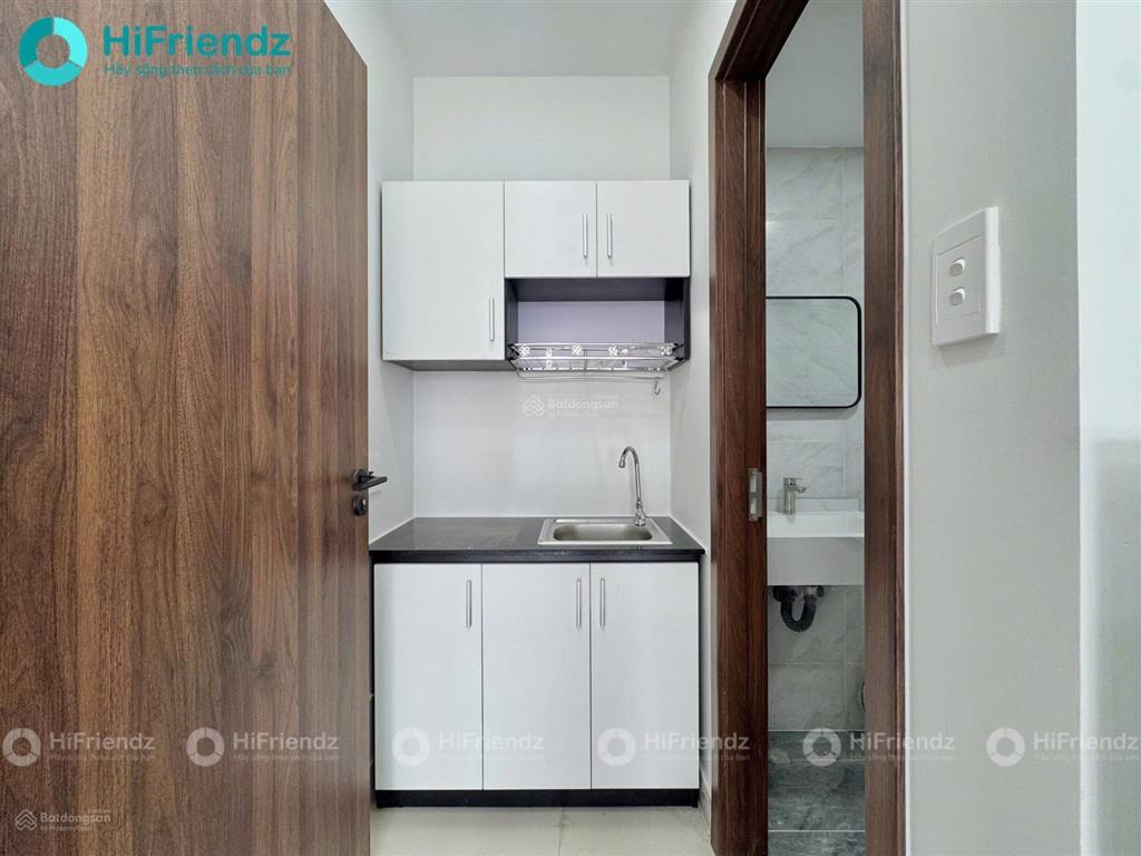 Chung cư mini mới khai trương cửa sổ lớn có thang máy gần vòng xoay lê đại hành giáp quận 10