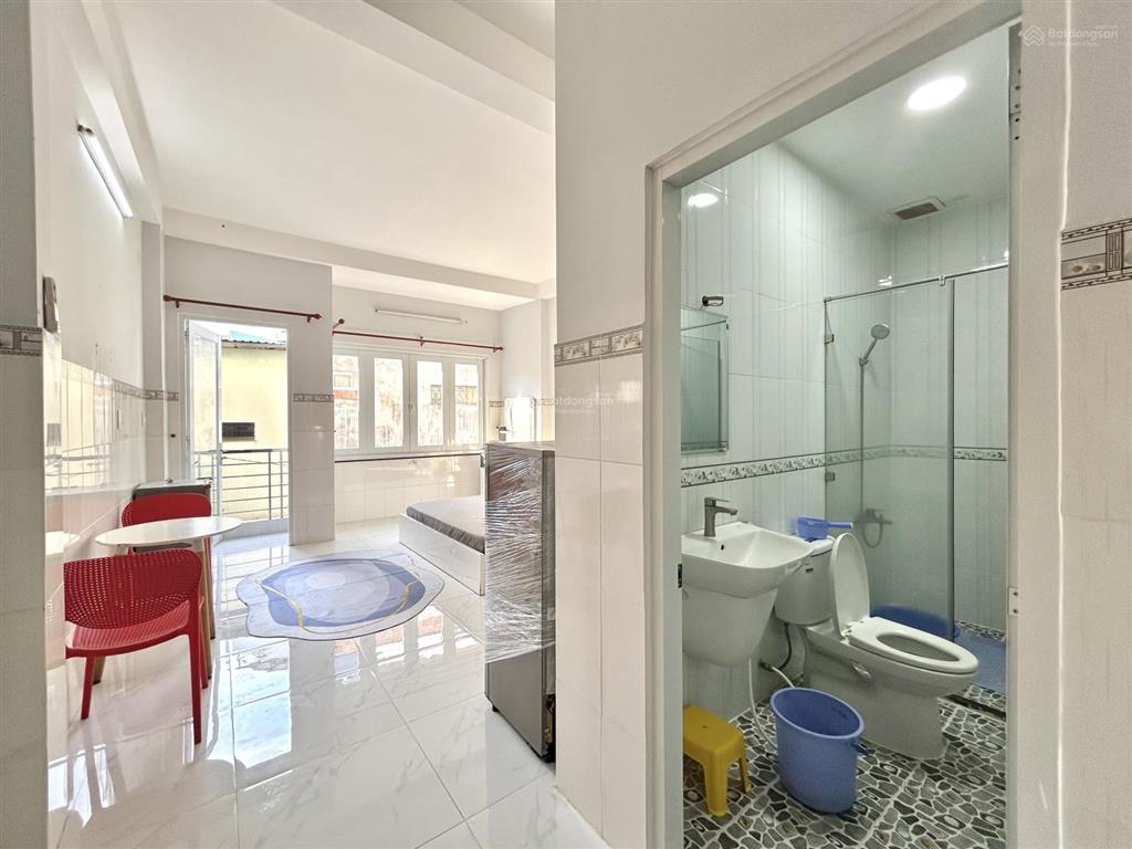 Khai trương 2 căn hộ ban công siêu mới đối diện đầm sen  hoà bình quận 11 hẻm oto giáp tân bình