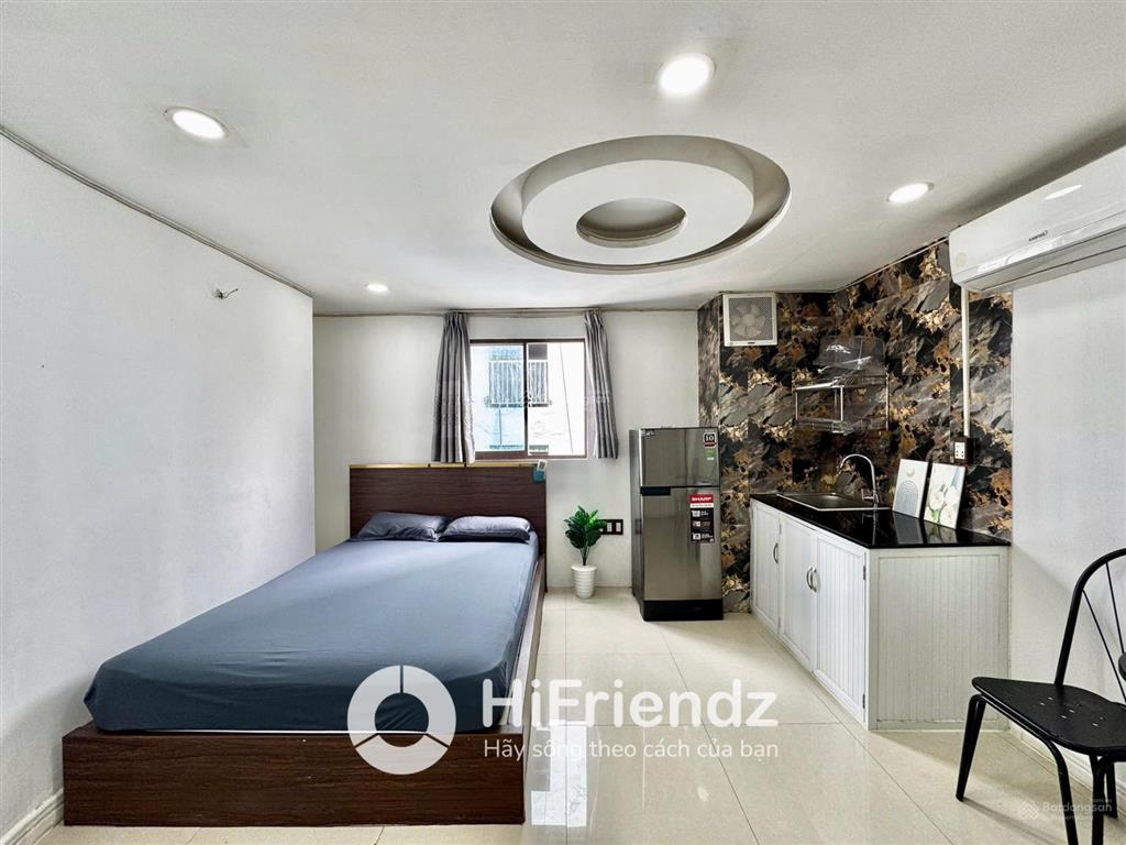 Chung cư mini 1pn view đẹp cách âm tốt mặt tiền nguyễn biểu quận 5 sát trung tâm quận 1