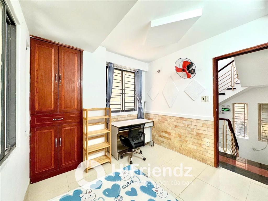 1 trệt 1 lửng ~55m2  phù hợp kd online, gia đình, nhóm bạn  sát 3/2 quận 10  lãnh binh thăng q11