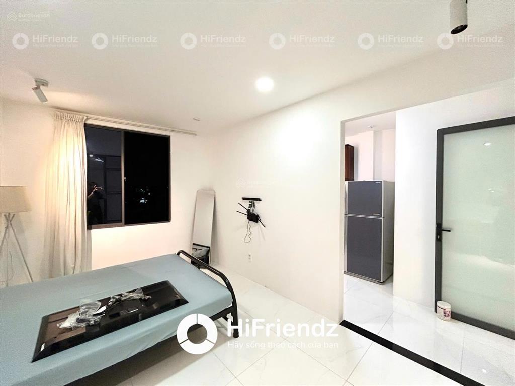 Penhouse 1pn sân thượng đẹp hơn "new york city"  có thang máy tận phòng  gần ngay mega market q6
