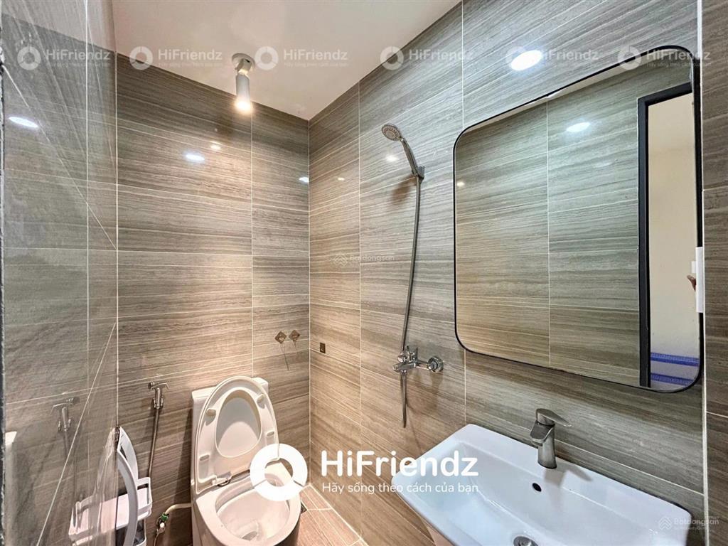 Penhouse 1pn sân thượng đẹp hơn "new york city"  có thang máy tận phòng  gần ngay mega market q6