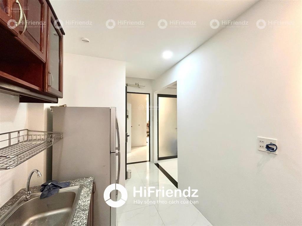 Penhouse 1pn sân thượng đẹp hơn "new york city"  có thang máy tận phòng  gần ngay mega market q6