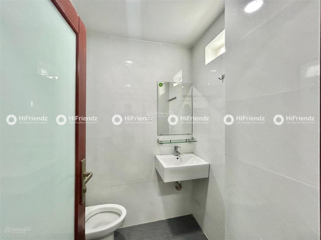 Chung cư mini trống 1 phòng ngay hậu giang hẻm oto gần vòng xoay phú lâm quận 6  thang máy