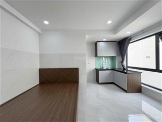 Căn hộ studio full nội thất  ban công  mới xây 100% ngay công viên làng hoa