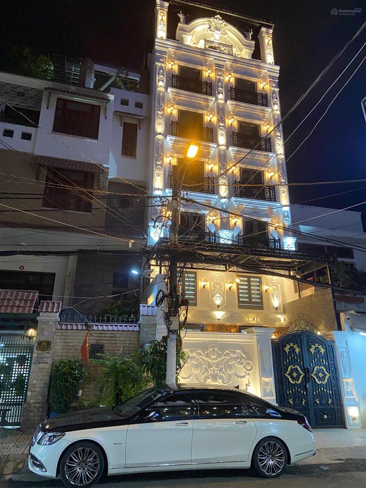 Căn hộ studio  full nội thất cao cấp  cửa sổ to ngay sau emart phan văn trị