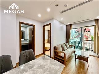 Căn hộ luxury 1 ngủ ban công cửa sổ full nội thất cao cấp ngay hồ tây