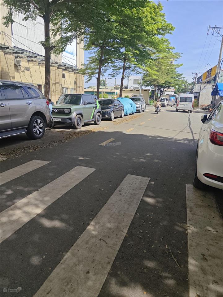 Nhà mt  thạnh mỹ lợi  q2  đường xe tải né  gần khu đảo kim cương  dt 148m2