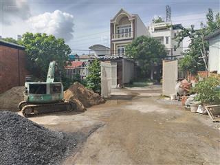 Bán đất mt đường 14 quận 9, 1.100m² full thổ cư, nở hậu, giá 70 tỷ, phù hợp làm villa, chdv, kho