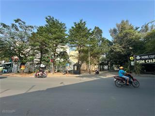 Bán đất nền đông thủ thiêm quận 2 hcm  lô góc 214m2 35 tỷ, lô thường 176m2 16,4 tỷ