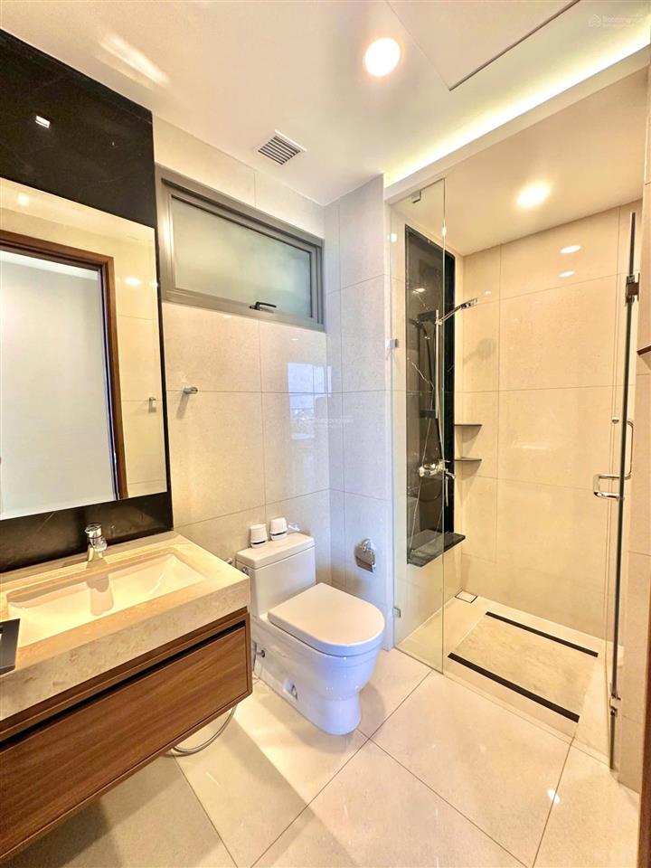 Cầm key xem nhà cho thuê the nassim 4pn 160m2  110 triệu bao phí quản lý