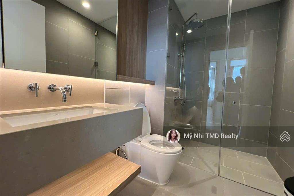 Cần bán gấp giảm giá 500tr  2pn city garden, 105m2, view sông, sẵn hđt