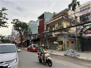 Mặt bằng cho thuê 01 ngôi nhà cấp 4, dt đất 778,7 m2, dt 221,2 m2