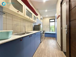 Cho thuê căn hộ full nội thất ban công gần vòng xoay liên phường, global city