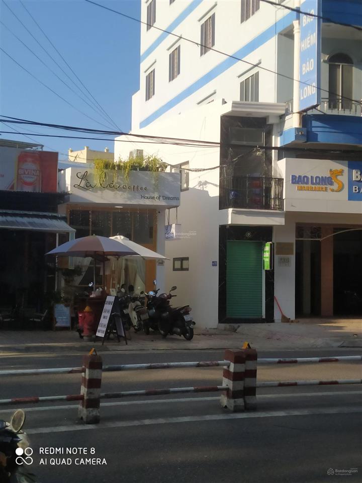 Bán nhà mặt phố nguyễn thị minh khai, 11,5 tỷ, 59.3m2, cách biển 5 phút đi bộ, nha trang