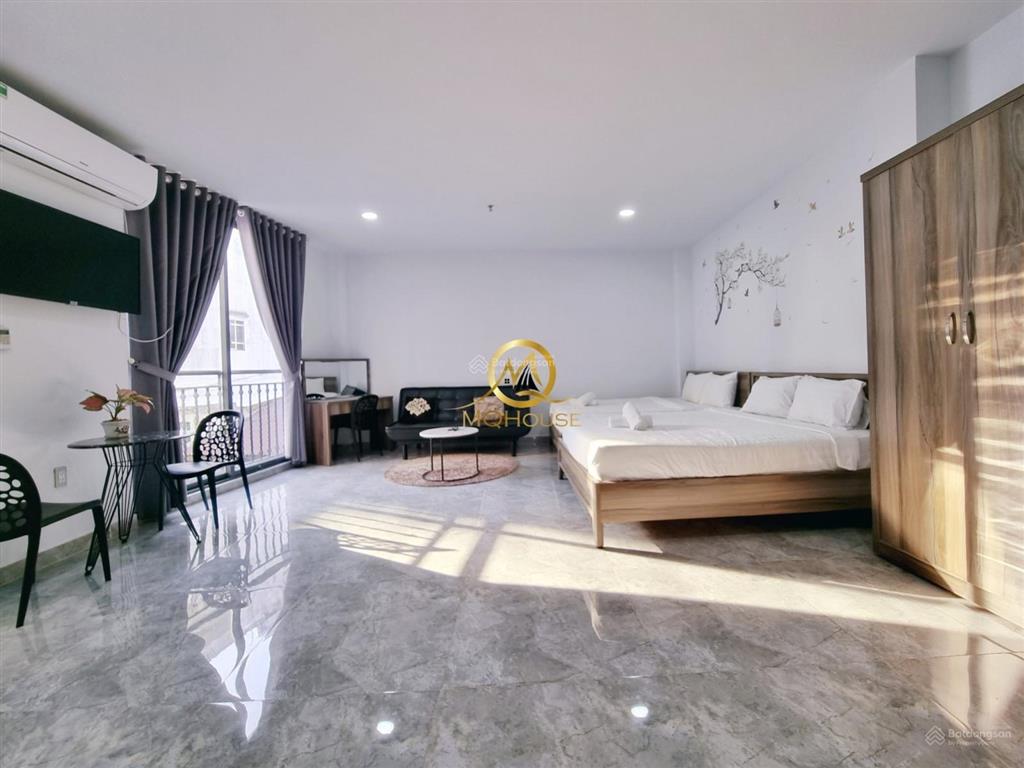 Cho thuê căn hộ 40m2 ban công full nội thất ngay công viên lê văn tám  quận 3