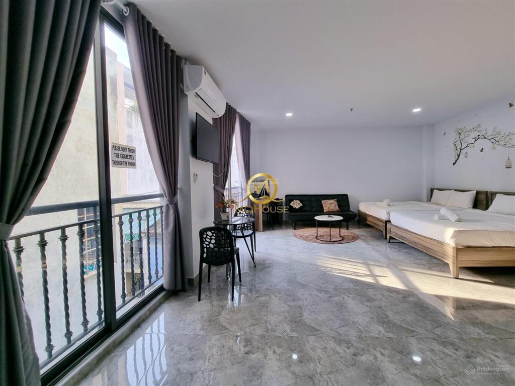 Cho thuê căn hộ 40m2 ban công full nội thất ngay công viên lê văn tám  quận 3