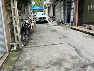 Duy nhất 1 căn  52m2  cổng viện e  9tỷ  ô tô đỗ cửa 3 bước ra phố  kinh doanh.